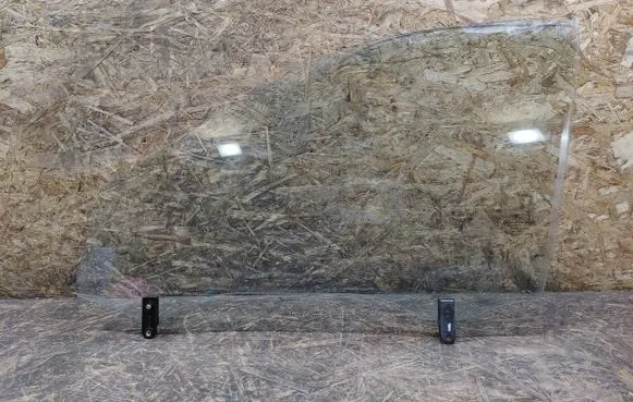 KIA Magentis Front door window glass four-door