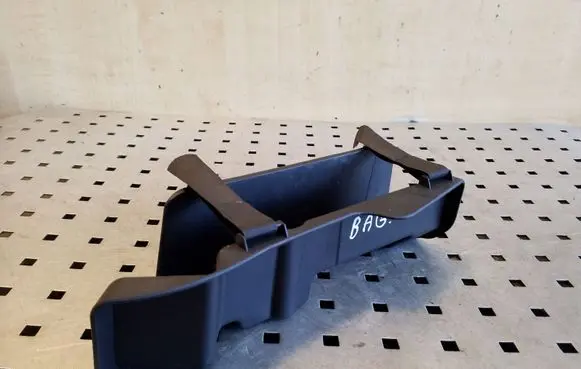 Audi A8 S8 D4 4H Other trunk/boot trim element 4H0012635