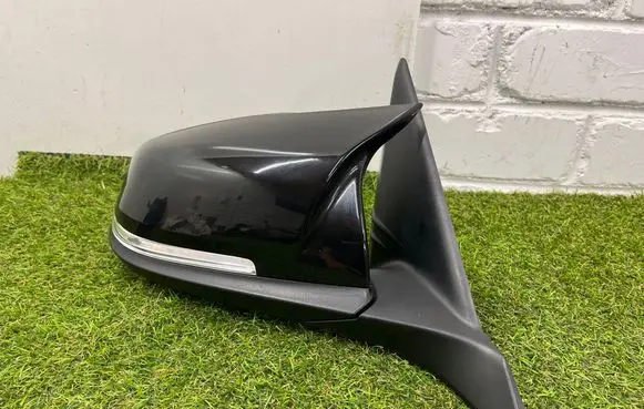 BMW 1 F20 F21 Front door electric wing mirror 20202002