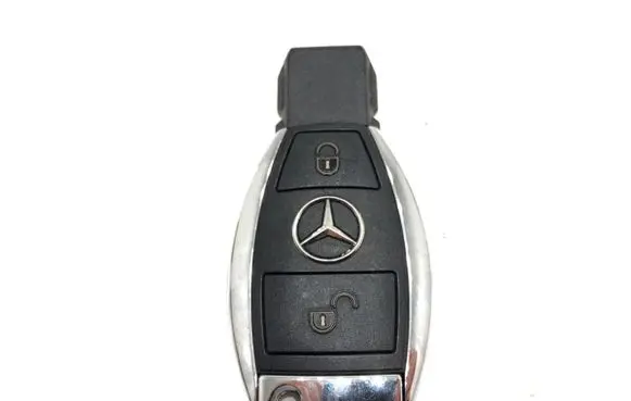 Mercedes-Benz B W245 Ignition key/card 