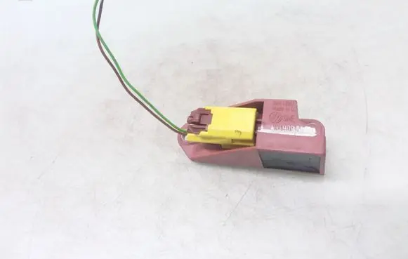 Volkswagen Polo IV 9N3 Airbag deployment crash/impact sensor 1C0909606C