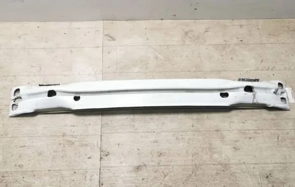 Volvo V40 Front bumper cross member 31776334 3866824