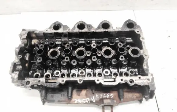 Ford Focus Engine head 96515171100r