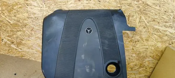 Mercedes-Benz C W203 Engine cover (trim) A6460102367