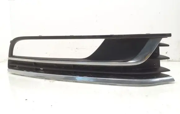 Volkswagen PASSAT B7 Front fog light trim/grill 3AA853666