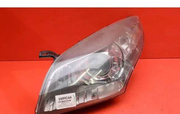 Renault Megane III Headlight/headlamp 260600021R