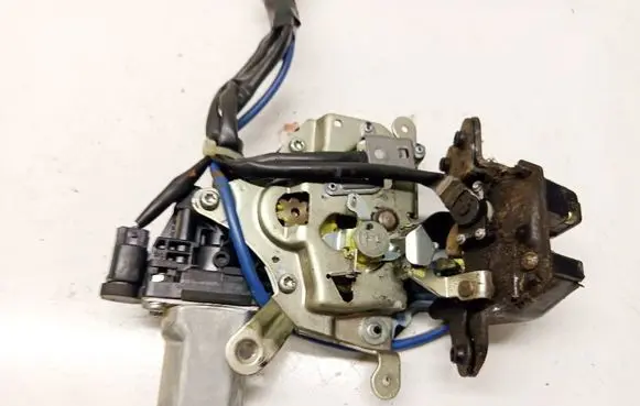 Lexus RX 300 Tailgate/trunk/boot lock/catch/latch 