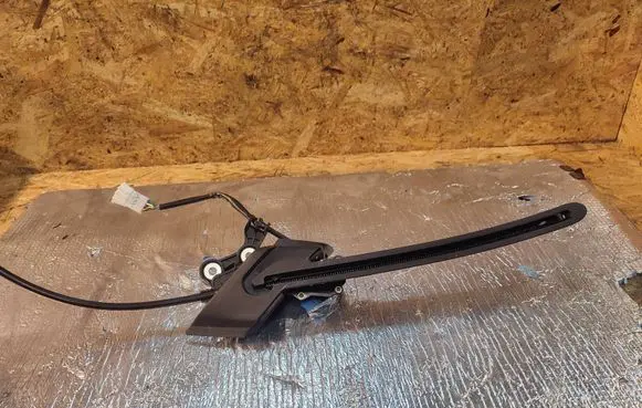 Mercedes-Benz E W212 Curtain motor A2128203042 188439 15451321
