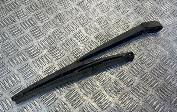 Mazda 6 Rear wiper blade 