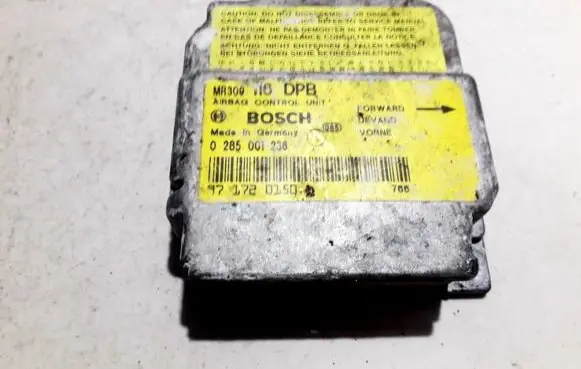 Mitsubishi Carisma Airbag control unit/module 0285001236 971720150