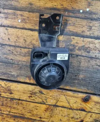 BMW 5 E39 Alarm system siren A000271