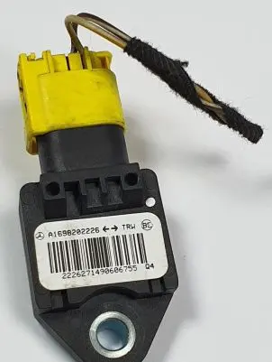 Mercedes-Benz B W245 Airbag deployment crash/impact sensor A1698202226