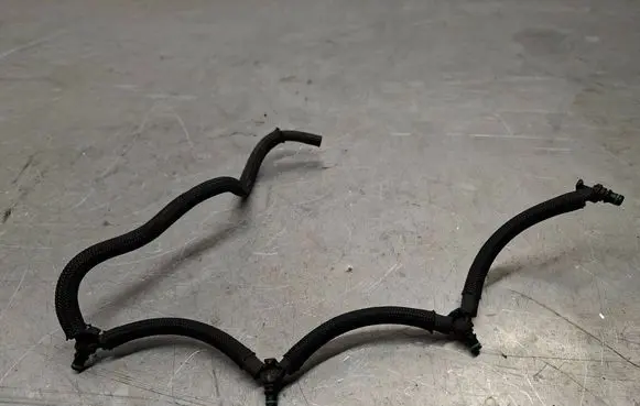 Ford Mondeo MK IV Fuel return line/hose 