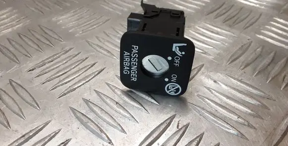 Toyota Verso Passenger airbag on/off switch 1710J02