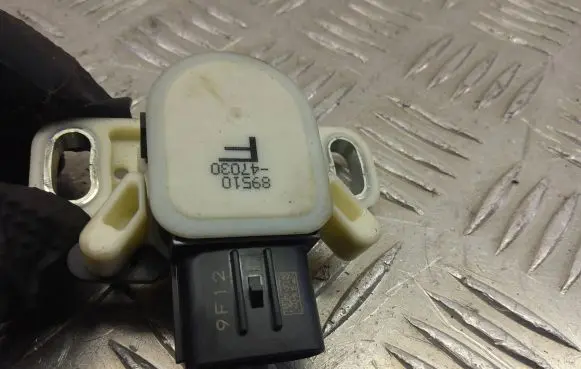 Toyota C-HR I Clutch pedal sensor 89510-47030
