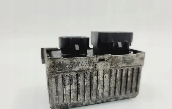 Opel Insignia A Glow plug pre-heat relay 55574293
