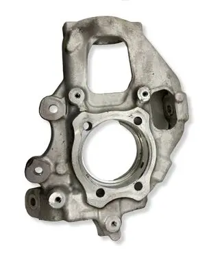 Mercedes-Benz GLE W167 Rear wheel hub spindle/knuckle 16710R