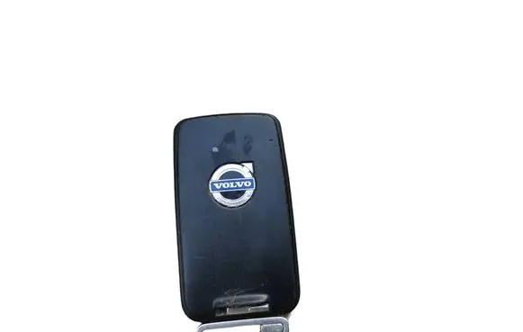 Volvo XC60 Ignition key/card 8676873