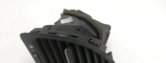 Honda Civic Dashboard side air vent grill/cover trim 77630SMGE000M1
