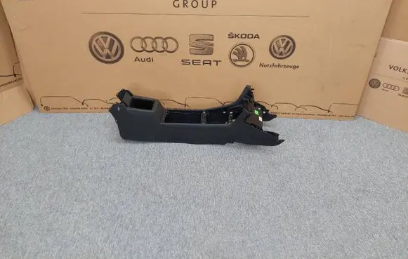 Volkswagen Golf VII Armrest 5G0035210 5G0864251J 5G0864089J