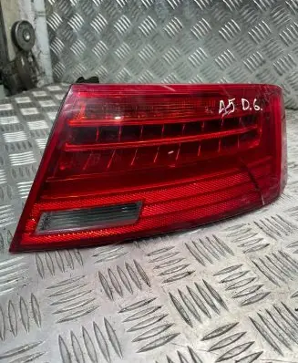 Audi A5 Sportback 8TA Rear/tail lights 8T8945096F 21190213 AU483PAT1