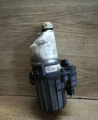Opel Astra H Power steering pump 13192897 3906676723