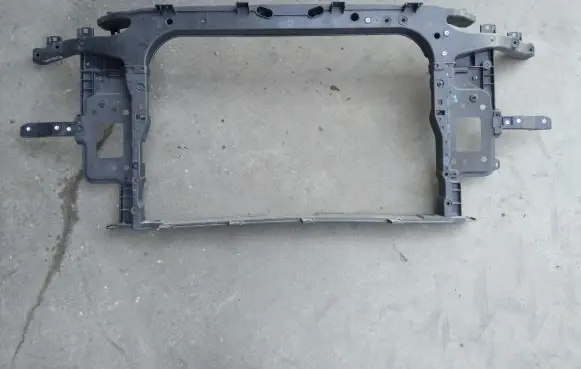 Hyundai Kona I Radiator support slam panel 64101DD500