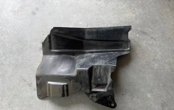 Toyota GT 86 Front splash guards bracket 56440CA040