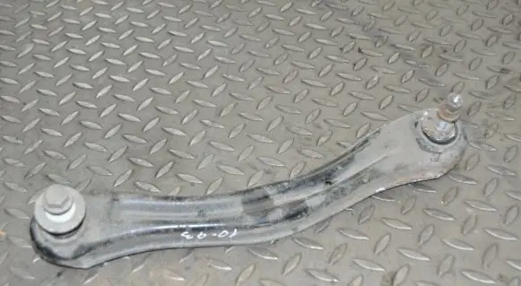Jeep Grand Cherokee (WK) Rear upper control arm/wishbone