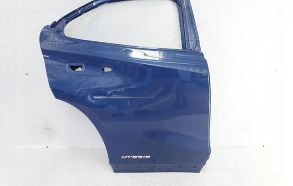 Lexus UX Rear door