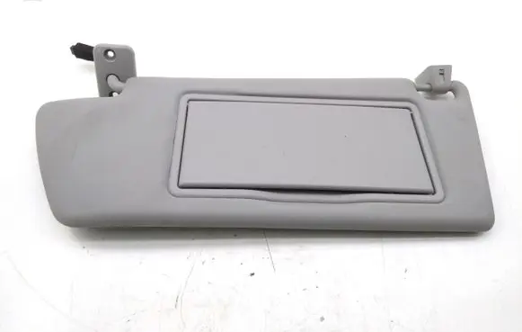 Sun visor