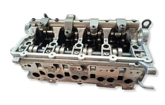 Volkswagen PASSAT B6 Engine head 03G103373A
