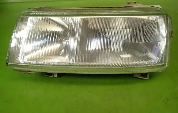 Volkswagen PASSAT B4 Headlight/headlamp