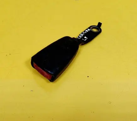 Mitsubishi Carisma Front seatbelt buckle 