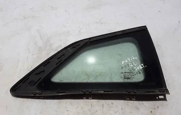 Renault Megane IV Rear side window 833064816R