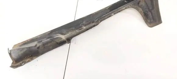 Fender mounting bracket