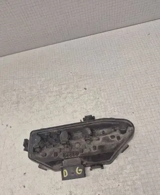Volkswagen Transporter - Caravelle T5 Tail light bulb cover holder 7H0945258A