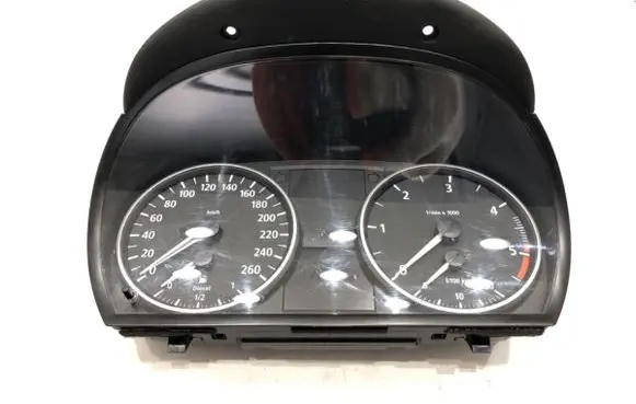 BMW 3 E90 E91 Speedometer (instrument cluster) 9110205