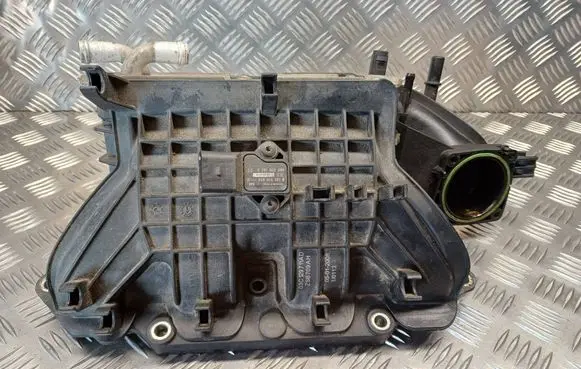 Volkswagen Golf V Intake manifold 03C129711AD 038906051B 03C145749B