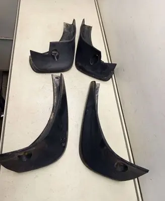 Nissan Qashqai+2 Front mudguard 63850BR01A 78811BR01A 63851BR01A