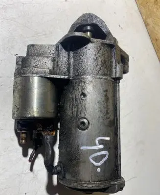 Volkswagen PASSAT B5.5 Starter motor