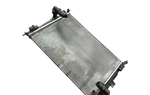 Citroen C4 II Picasso Coolant radiator 9809141780 M155196 PPCD2908