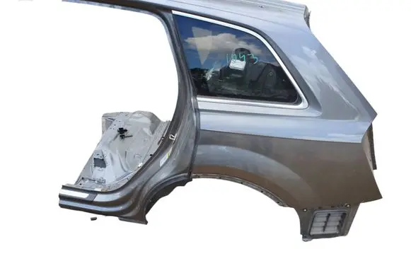 Audi Q7 4M Rear quarter panel 
