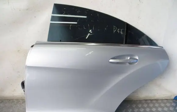 Mercedes-Benz CLS C218 AMG Rear door