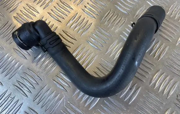 Volkswagen PASSAT B7 Engine coolant pipe/hose 1K0122291J