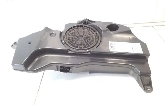 Audi A3 S3 8P Subwoofer speaker 8P7035382