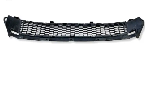 Lexus IS 220D-250-350 Front bumper lower grill 5311353020