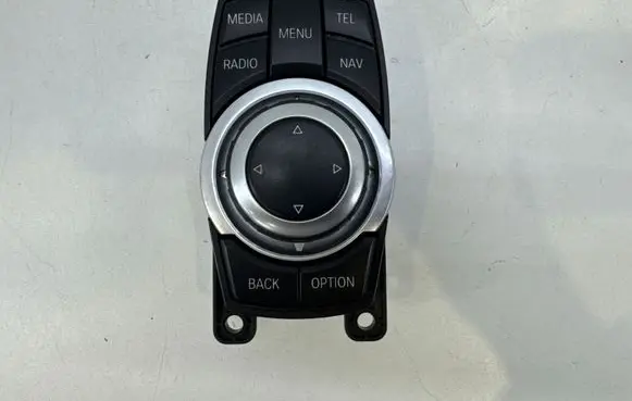 BMW 5 F10 F11 Head unit multimedia control 19226310 9286699 901209480005
