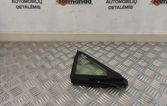Toyota RAV 4 (XA50) Front door vent window glass four-door 43R00034