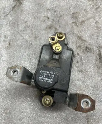Mitsubishi Pajero Rear door soft close latching motor 1528005970